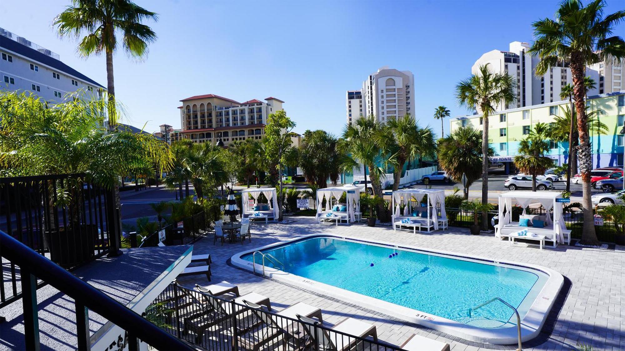 Ivory Sands Beach Suites Clearwater Beach Exterior photo